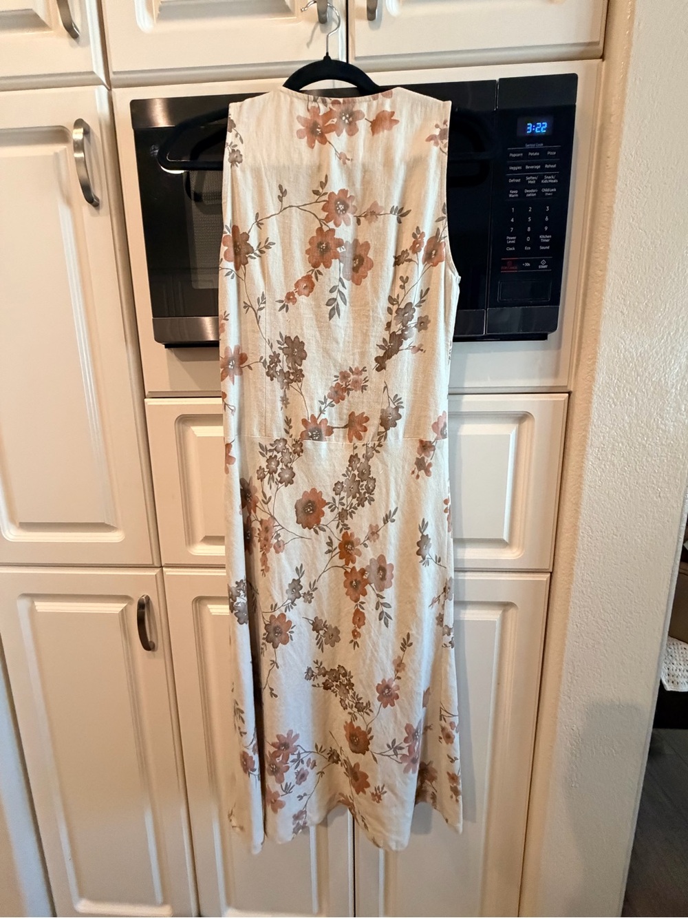 Sleeveless Floral Maxi Dress in Cream and Tan